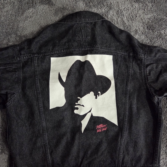 Vtg MARLBORO MAN Trucker Jacket Wild West Graphic Black Denim Jean L - Picture 3 of 13